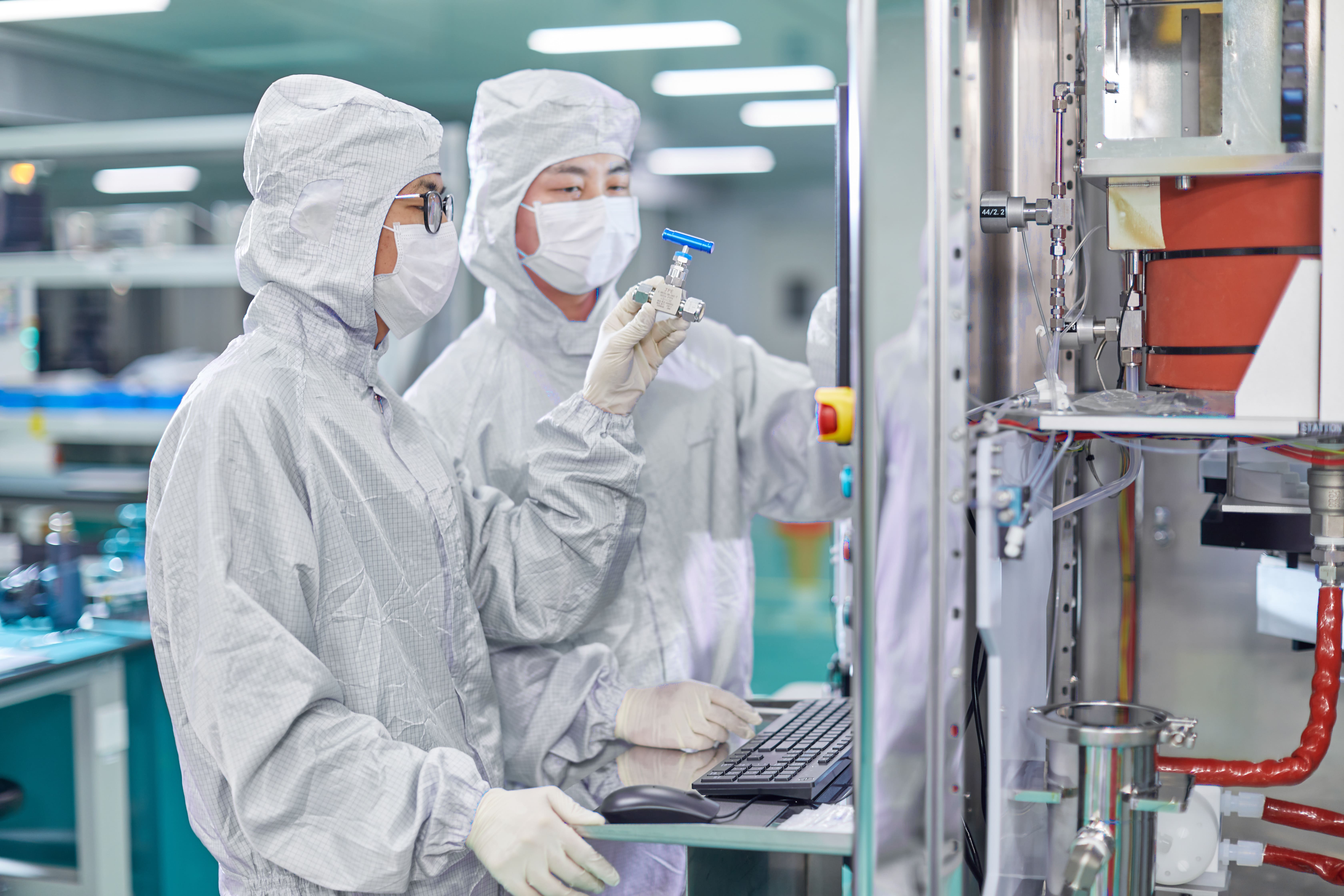 The JPE R&D team focuses on the development of precision piping and tube fittings