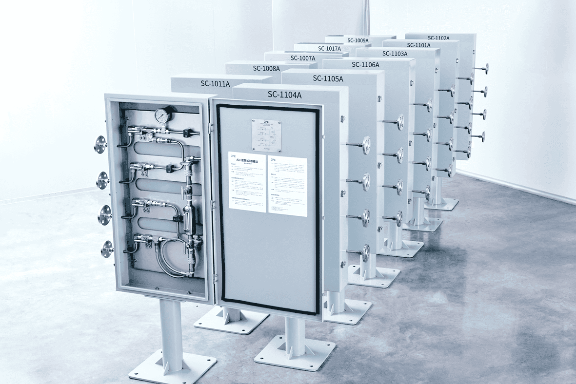 JPE SC series industrial sampling cabinets equipped with stainless steel tubing and instrumentation modules